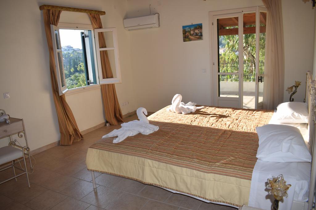 Olive Villas Anapaftíria Kültér fotó